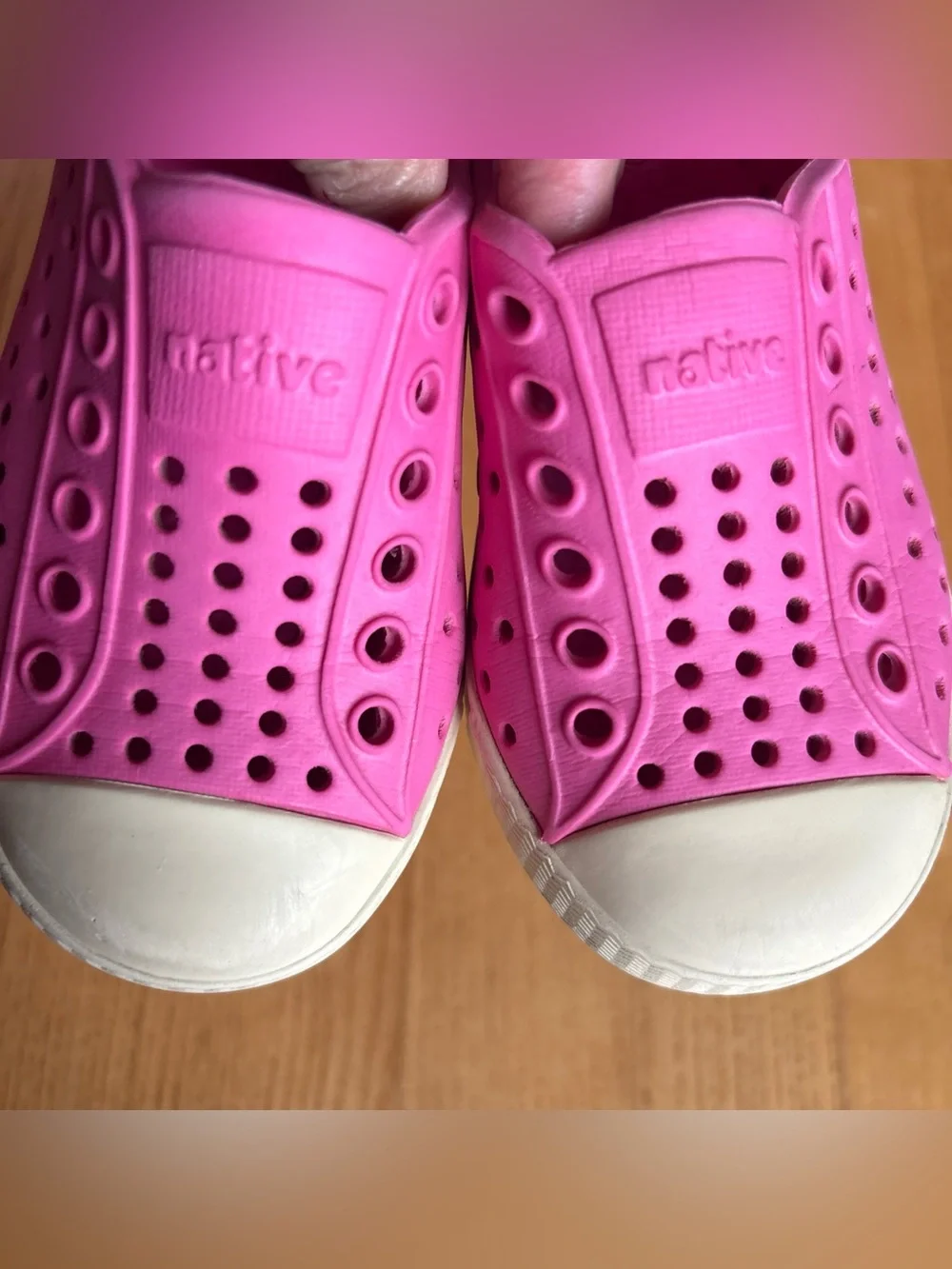 Native Jefferson Slip On Shoes Sneakers Pink Bone White Toddler Girl Sz 5 Summer